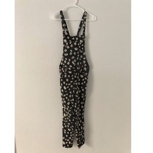 Guess slim fit daisy print overall!